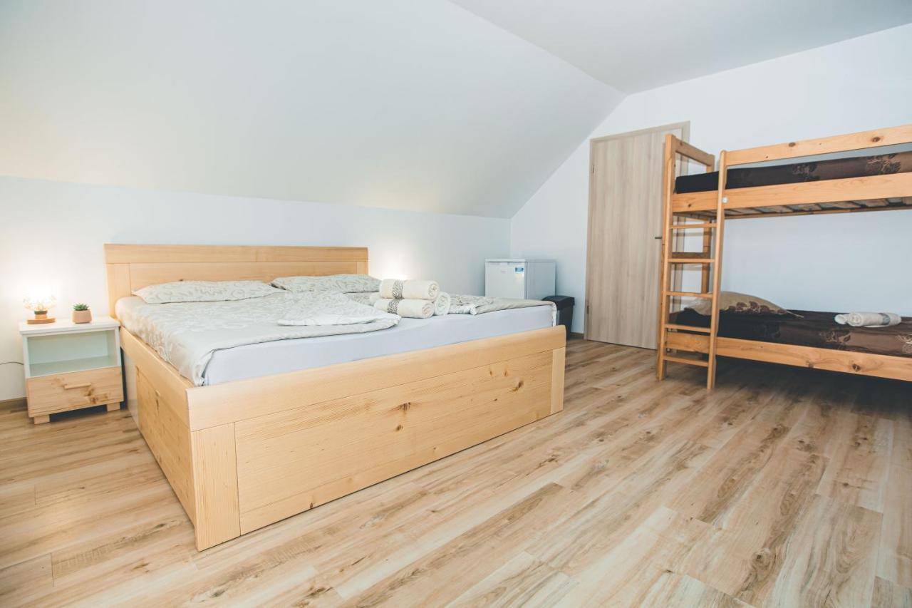 Apartma Pri Bostjanu Skofja Loka Exterior photo