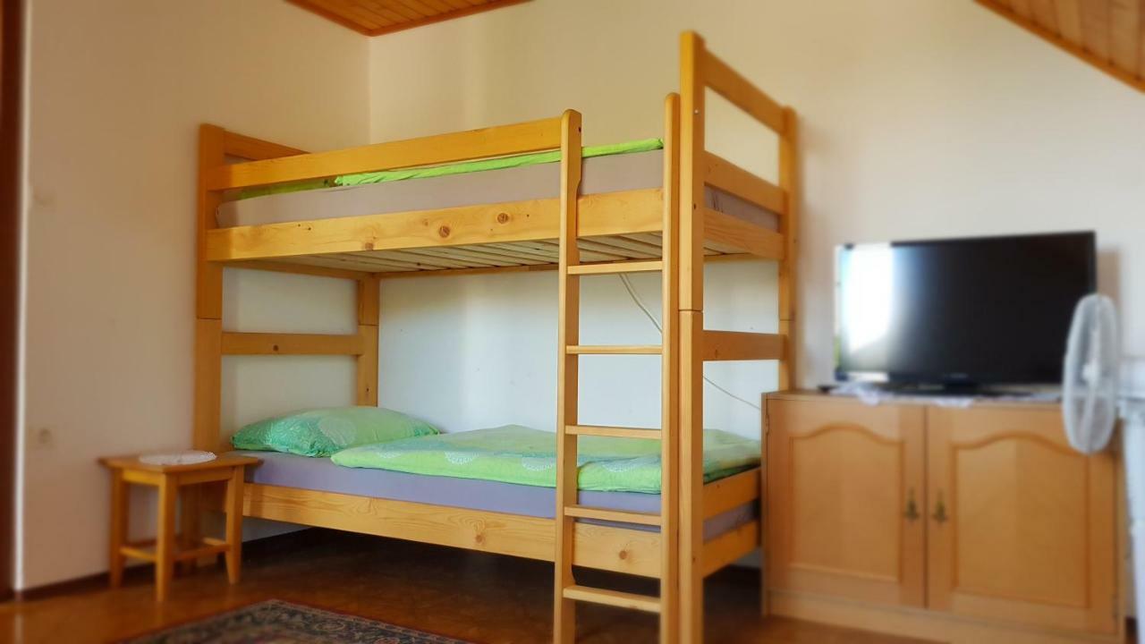 Apartma Pri Bostjanu Skofja Loka Exterior photo